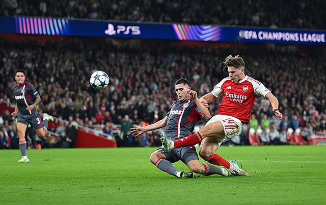 南宫体育平台-赛地聚焦：葡超清晨热度飙升，西汉姆伤情更新，态度坚定，年轻球员得到机会(3000米障碍跑障碍设置图)